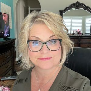 Meet your Posher, Coleen